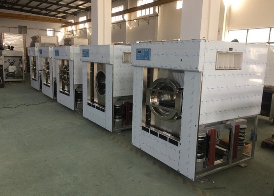 Large Capacity Professional Washing Machine , Water Saving Commercial Clothes Washer