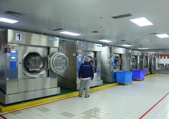 XGQ - F Series Commercial Front Load Washer , Big Size Commercial Laundromat Equipment